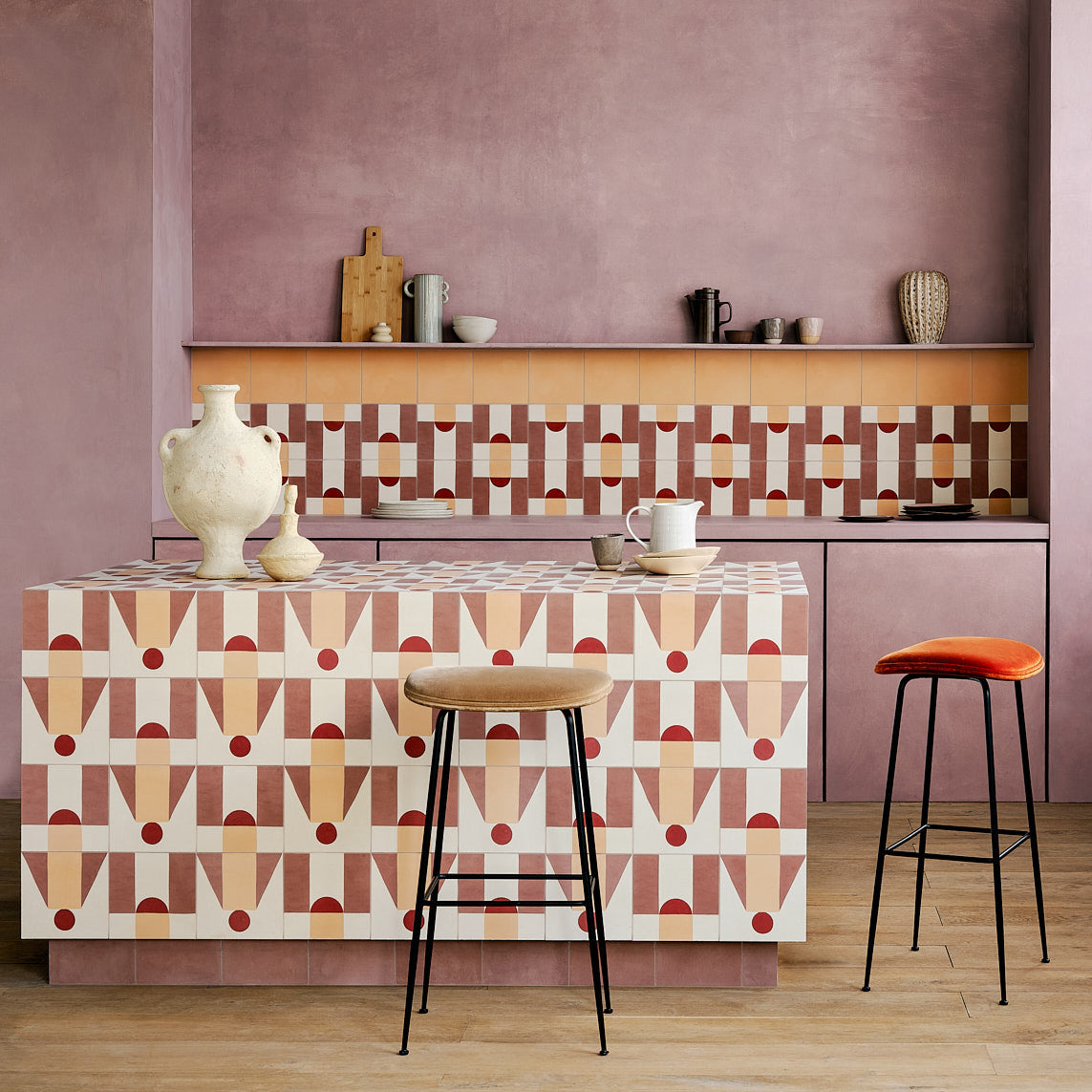 Dulce Arch Rhubarb Tile
