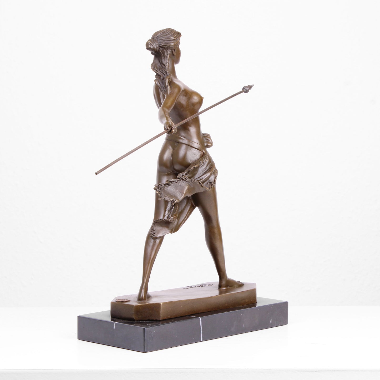 Female Amazon Bronze Statue (Hot Cast Bronze Sculpture)