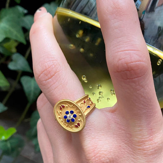 Anello Ovale in stile etrusco - Oro 18 KT