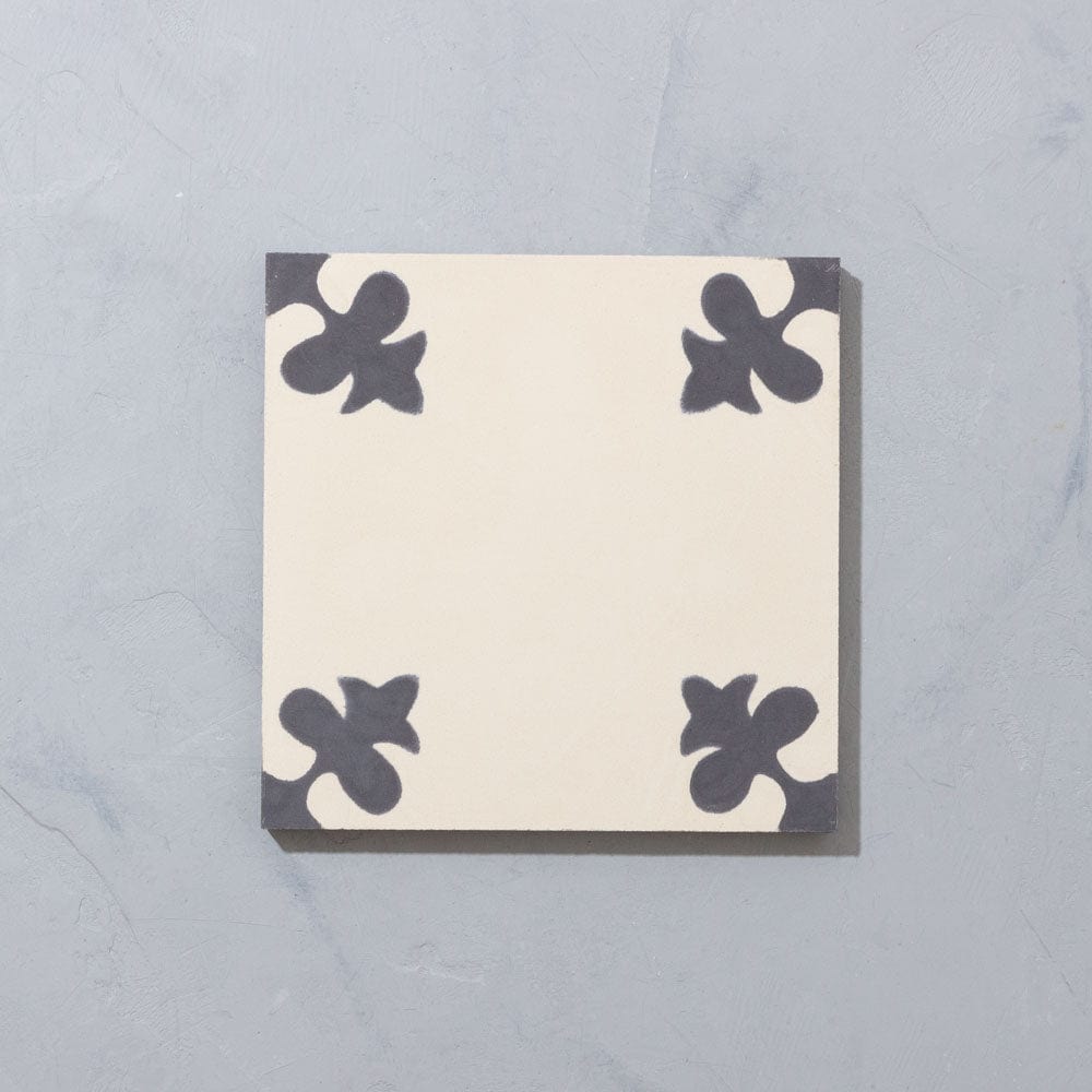 Espadas Old Iron Tile