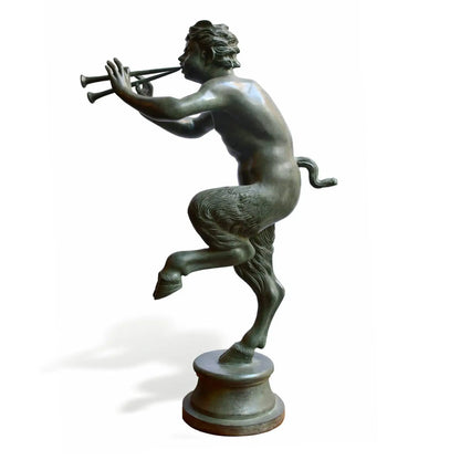Statua in Bronzo del Fauno con Pifferi - Eleganza e Mitologia dell'Antica Roma