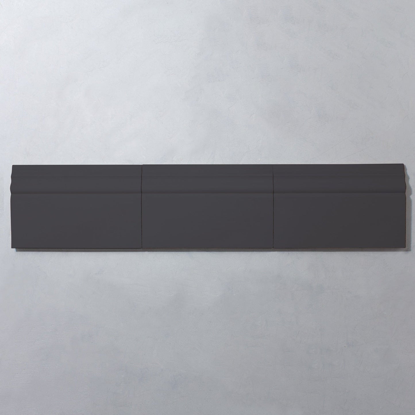 Ebony Ogee Skirting